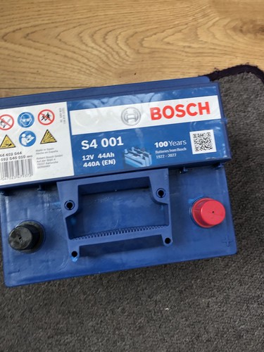Batteria auto bosch 001 - batteria,